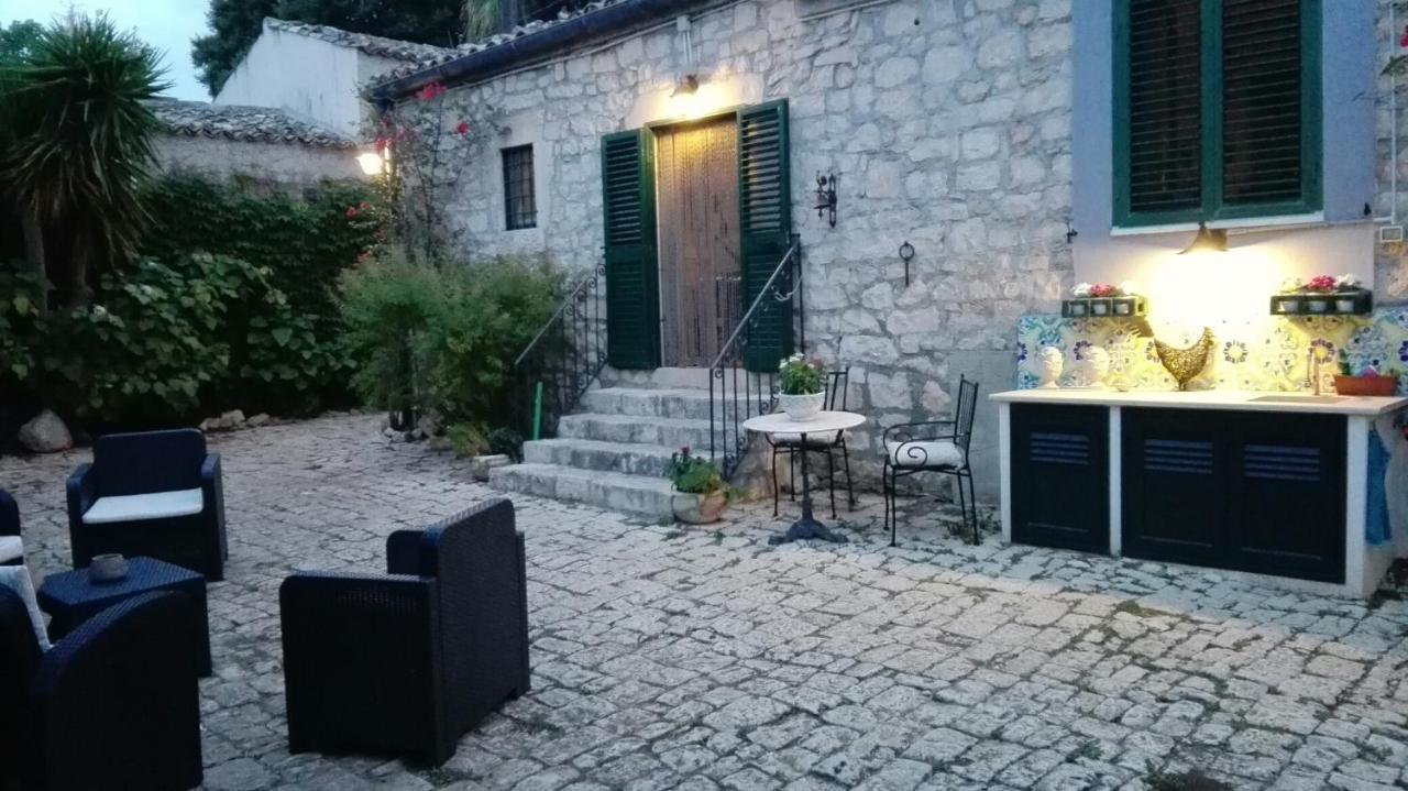 Oasi Di Campagna Hotel Modica Kültér fotó