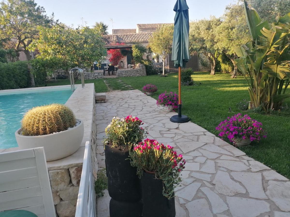 Oasi Di Campagna Hotel Modica Kültér fotó